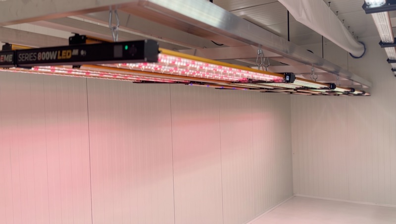 LED-Lichtsysteme der Cannabis-Anbauanlage des CSC Espelkamp - Bauabschnitt 3 fertig